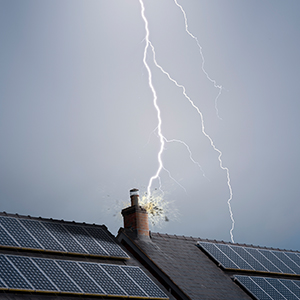 How a solar installation impacts home insurance